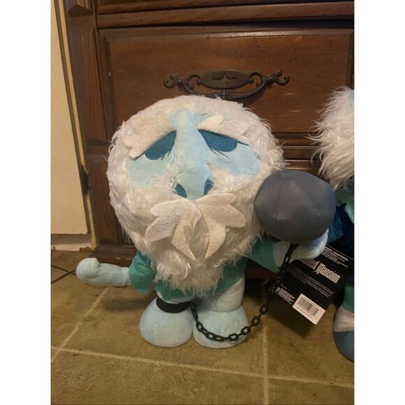 3 Disney Haunted Mansion Hitchhiking Ghosts Plush Figures Gus Ezra Phineas Door - Picture 4 of 10